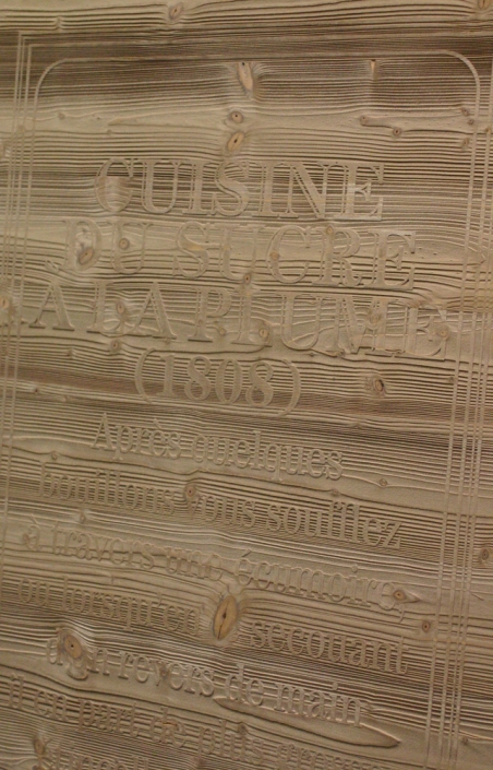 Bois sablé aérogommage ile de france paris CPR 94 fontenay-sous-bois LEGRAND SGM sablage grenaillage microbillage traitement de surface par impacts MDF MEDIUM CHENE PIN RESINEUX DOSSE SAPIN OSB PIN DEROULÉ MOTIF ALEATOIRE RESTAURANT PANNEAU EFFET DAMIER GRAVURE EFFET TEXTILE MYEN FORT LEGER METALLISATION FLOTTÉ TRONC