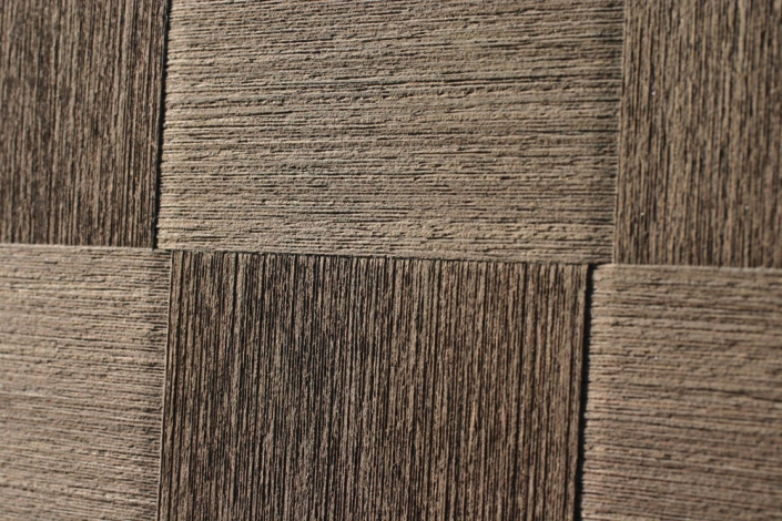 Bois sablé aérogommage ile de france paris CPR 94 fontenay-sous-bois LEGRAND SGM sablage grenaillage microbillage traitement de surface par impacts MDF MEDIUM CHENE PIN RESINEUX DOSSE SAPIN OSB PIN DEROULÉ MOTIF ALEATOIRE RESTAURANT PANNEAU EFFET DAMIER GRAVURE EFFET TEXTILE MYEN FORT LEGER METALLISATION FLOTTÉ TRONC