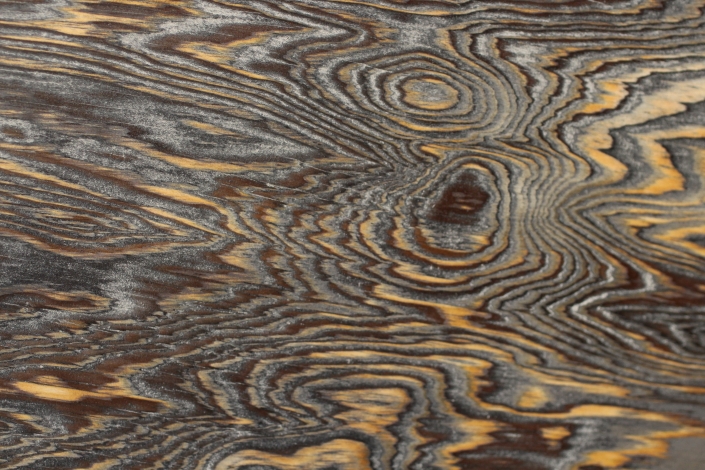 Bois sablé aérogommage ile de france paris CPR 94 fontenay-sous-bois LEGRAND SGM sablage grenaillage microbillage traitement de surface par impacts MDF MEDIUM CHENE PIN RESINEUX DOSSE SAPIN OSB PIN DEROULÉ MOTIF ALEATOIRE RESTAURANT PANNEAU EFFET DAMIER GRAVURE EFFET TEXTILE MYEN FORT LEGER